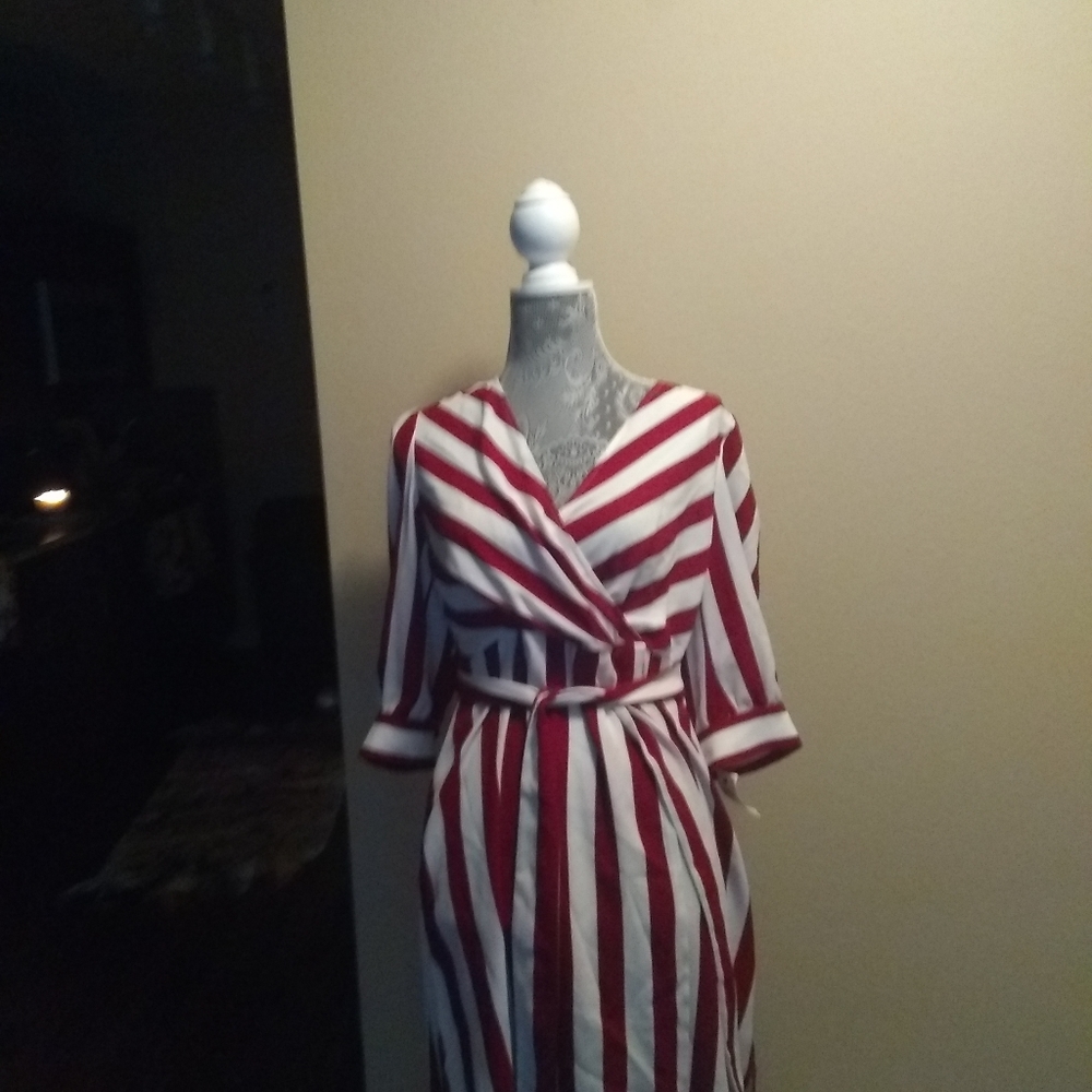 Barr size 4 with tags never eorn